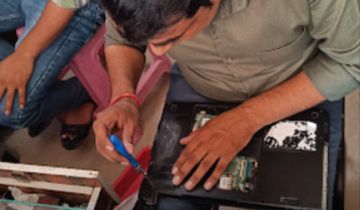 Laptop repair shop in noida